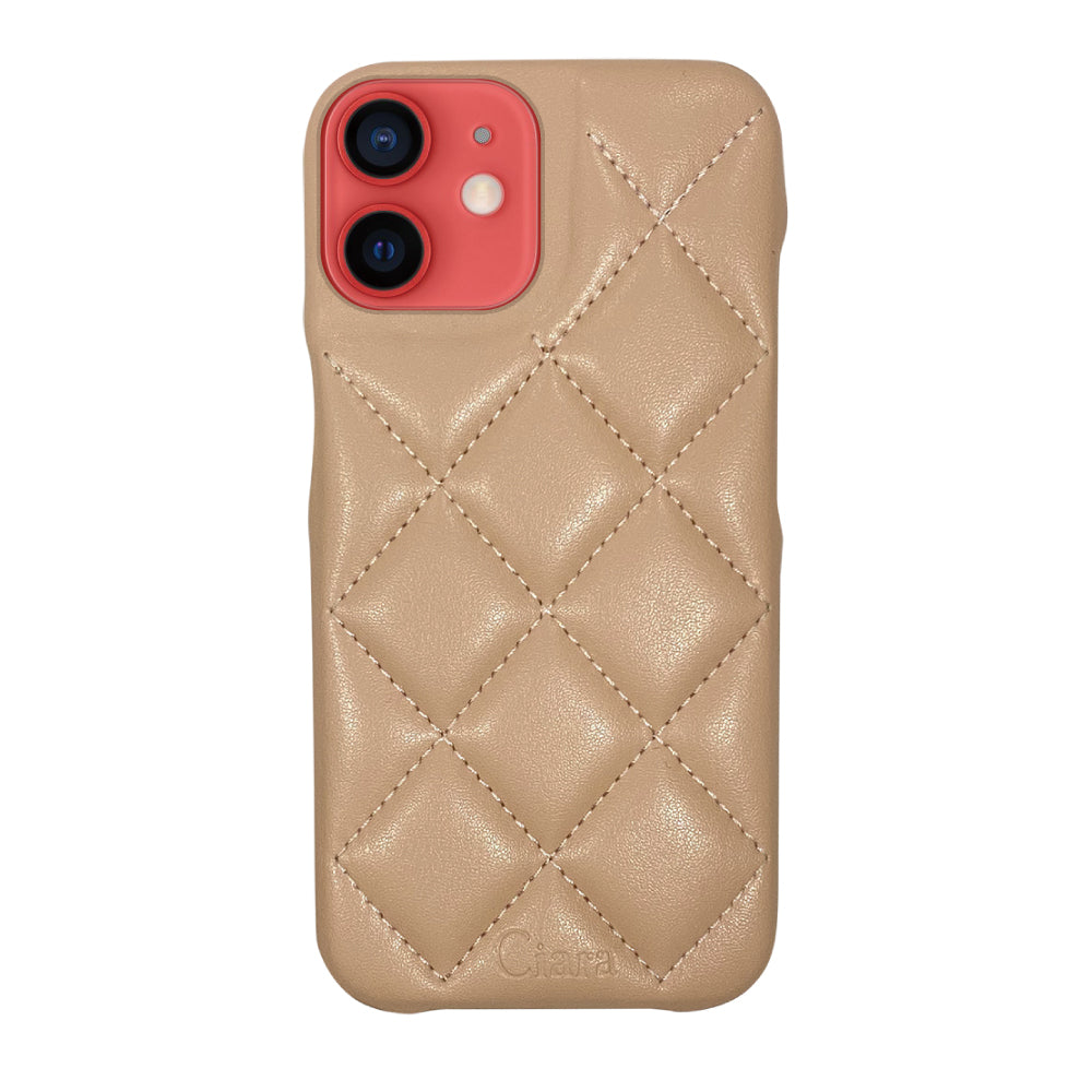 iPhone11 キルティングPU レザーケース ロゴ ベージュ