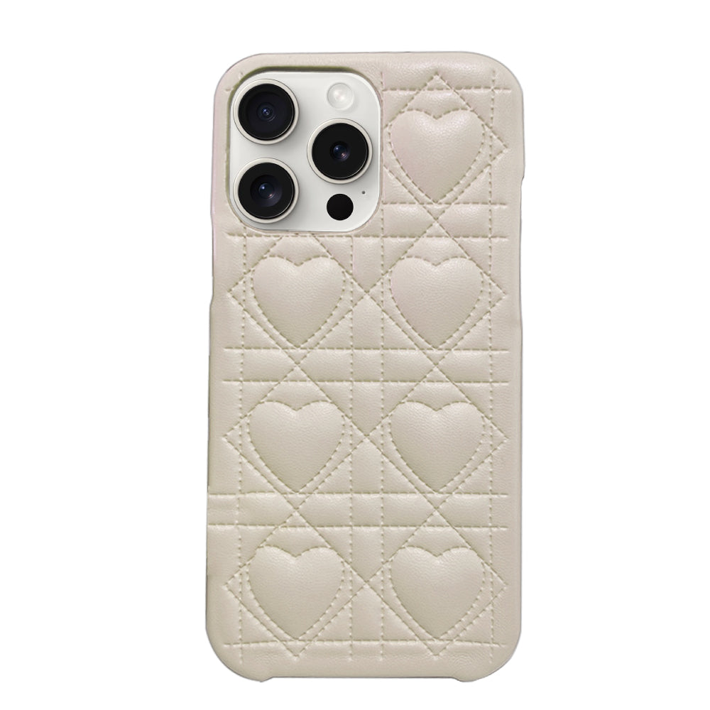 iPhone15ProMax ハートキルティングPU レザーケース プティ ホワイト