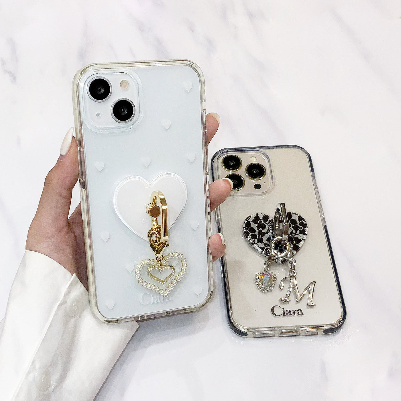 大人っぽいケースで上品さを演出しましょう