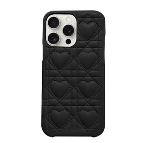 iPhone15ProMax ハートキルティングPU レザーケース ロゴ ブラック