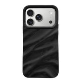 iPhone17Pro ウェーブフォーム TPUケース プティ ブラック